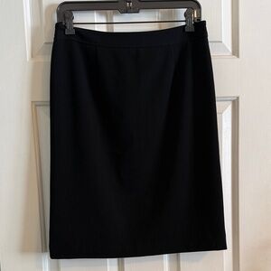 EUC Atelier Luxe Women's Black Pencil Skirt, size 4